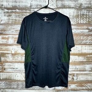 Real essentials men's athletic‎ black T-shirt L